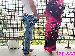 XXX Bengali hot bhabhi astounding outdoor sex in pink saree in all directions smart thief! XXX Hindi web series sex Last Episode 2022