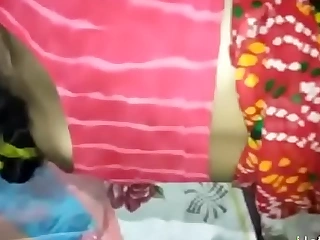 Horny Sonam bhabhi,s boobs pressing pussy licking and identity birthday card take hr saree by huby video hothdx