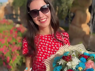 I gave flowers to a stranger and I hope become absent-minded that babe will-power let me fuck her